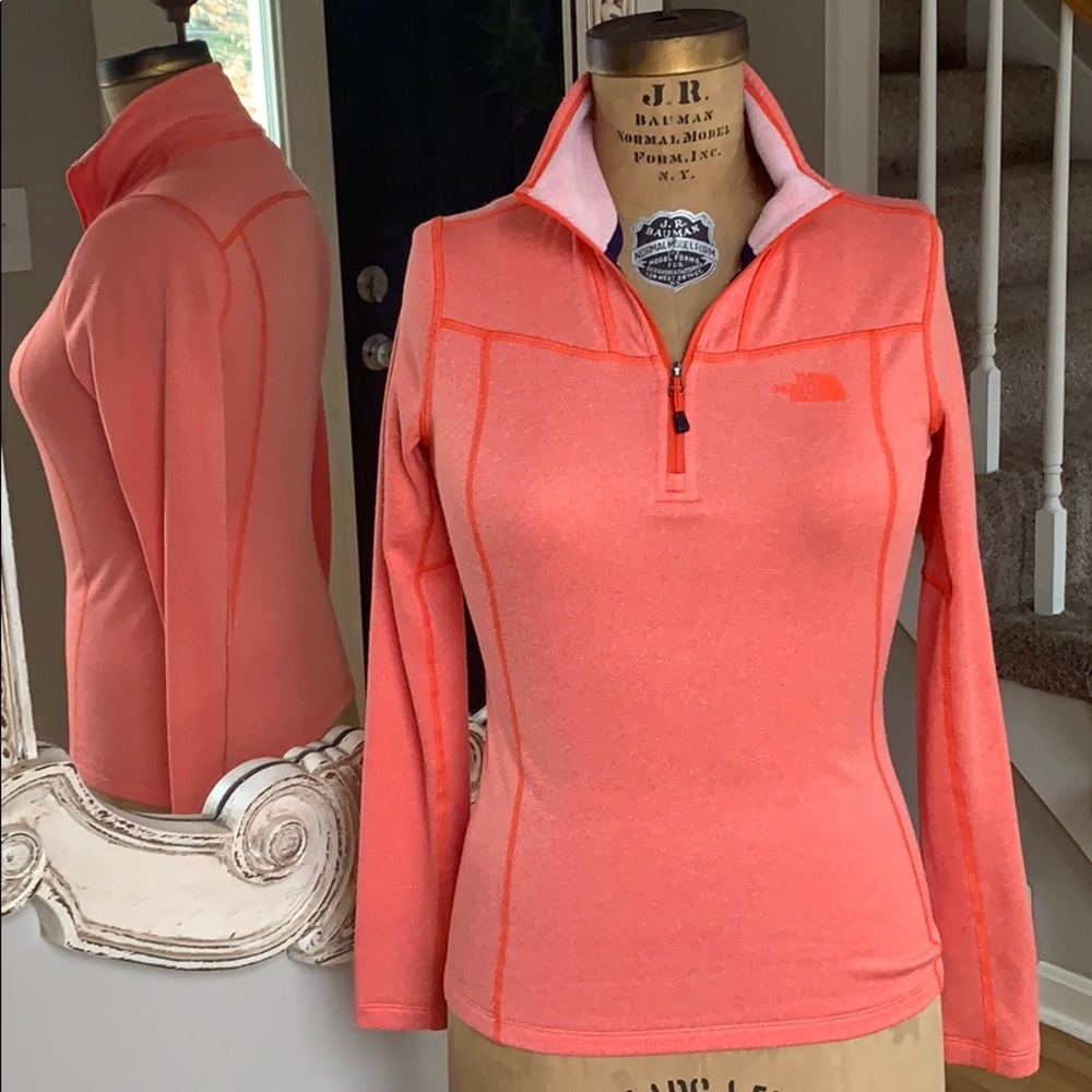The North Face Insulated Women’s 1/4 Zip Shirt